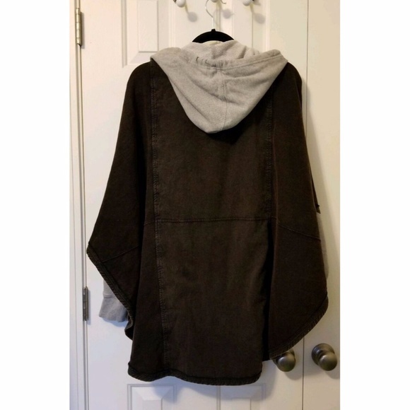 New Free People Hooded Cape Style Jacket Size XS/S - Picture 3 of 5